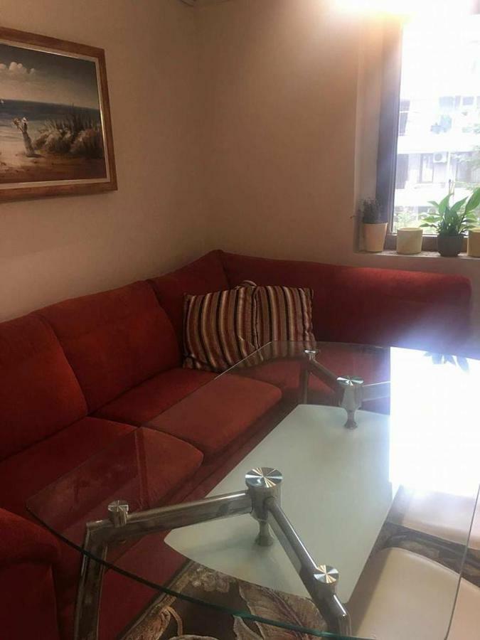 Apartament Peyo Yavorov Burgas ภายนอก รูปภาพ